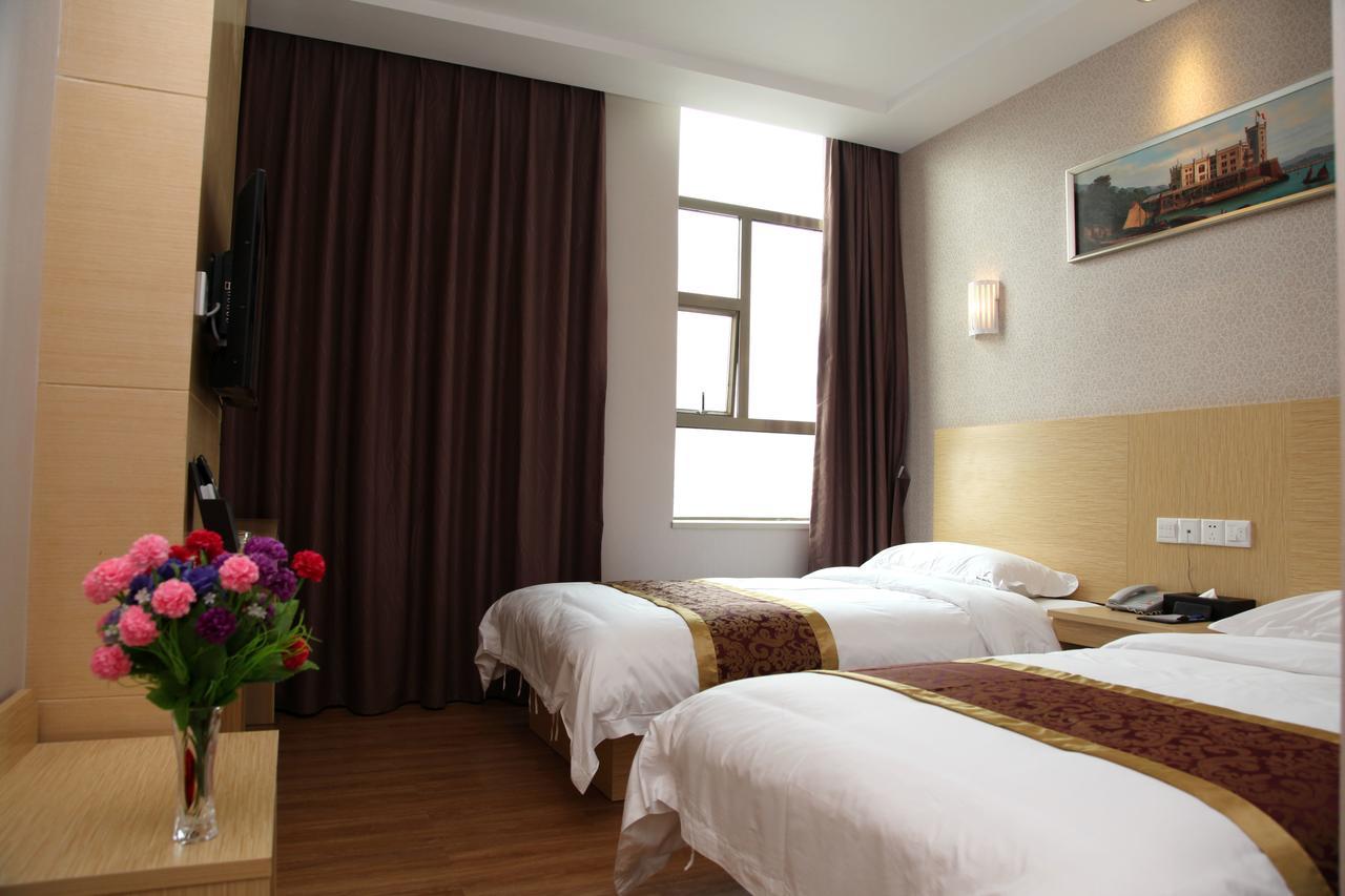 Shenzhen Voyage Boutique Hotel Exterior photo